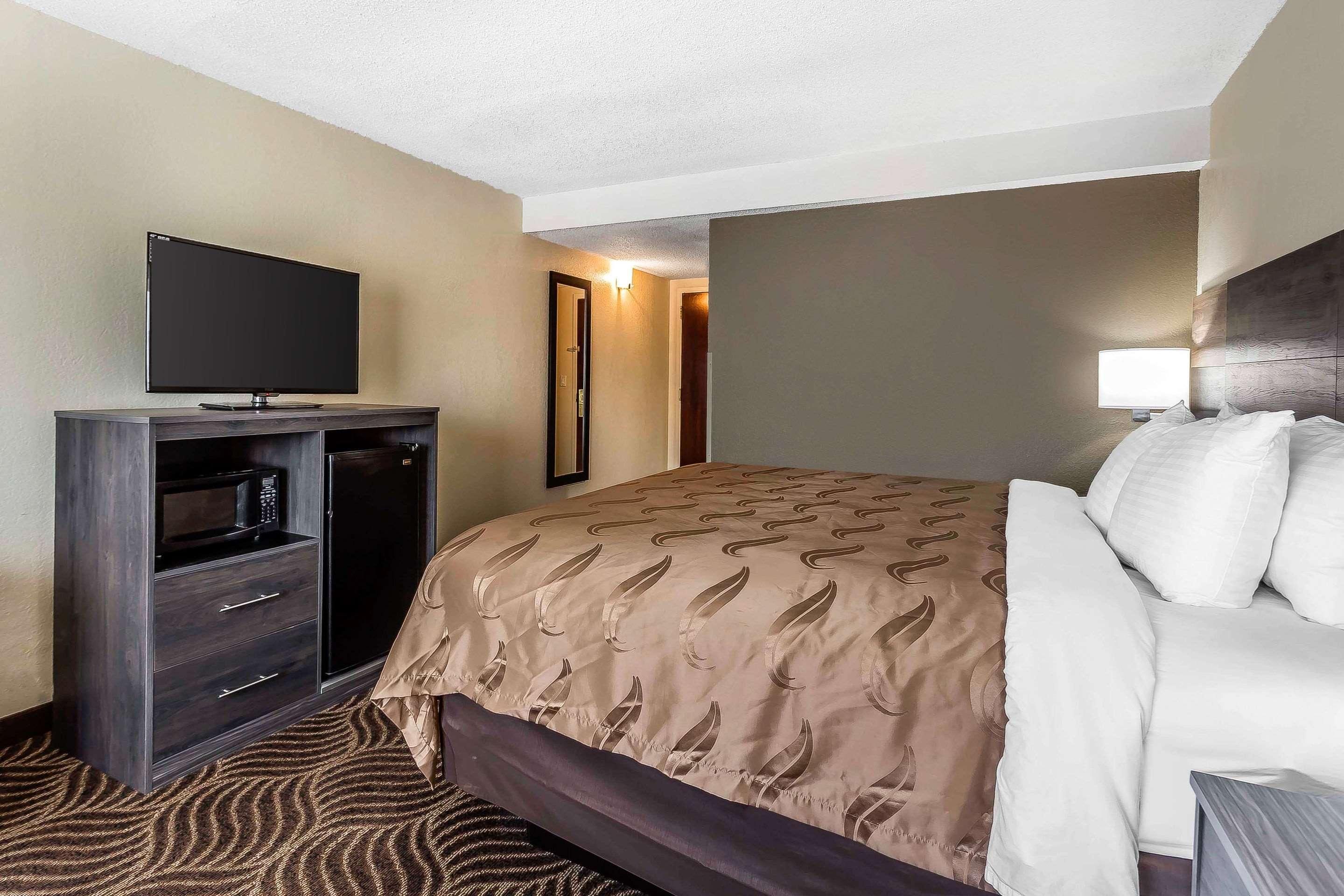 Quality Inn & Suites Salisbury Exteriér fotografie